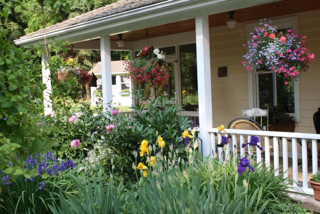 Royal Manor Bed & Breakfast Niagara-on-the-Lake Bagian luar foto